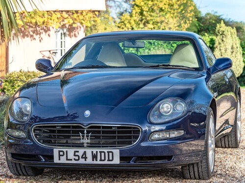 Compare Maserati 4200 V8 Cambio Corsa PL54WDD Blue