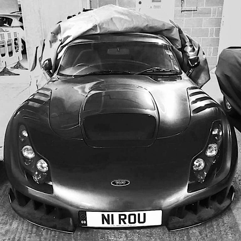Compare TVR Sagaris Coupe N1ROU Grey