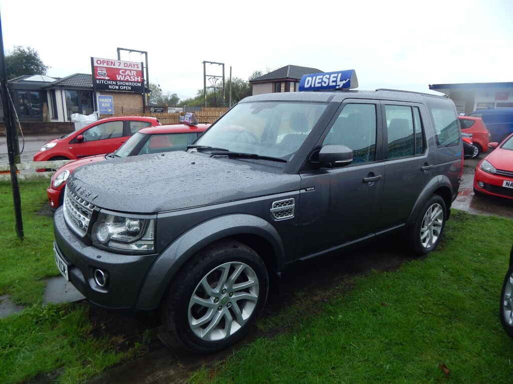 Compare Land Rover Discovery Hse 7 SW64XCM Grey