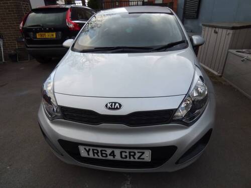 Used 14 Kia Rio Yr64grz Hatchback On Finance In Sheffield Per Month No Deposit