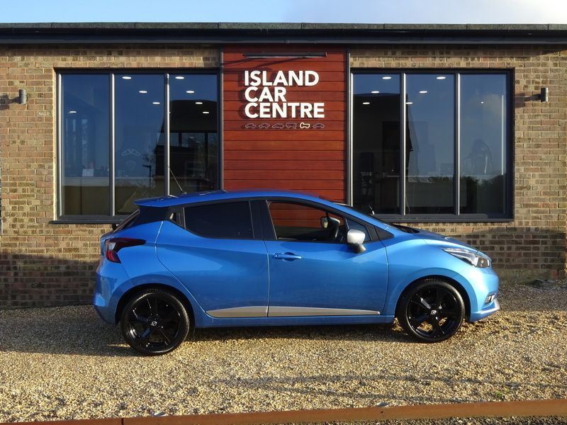 Compare Nissan Micra Ig-t N-connecta LV67KLC Blue