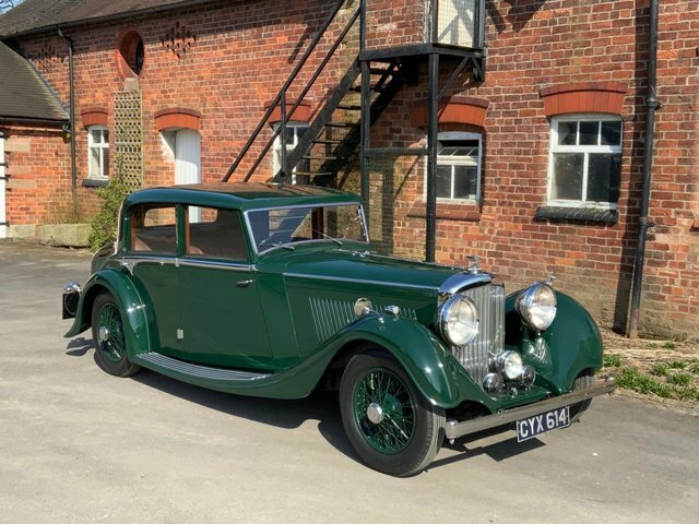 Compare Bentley Continental 1936 Derby4-litre Sports Saloon By Freestone Webb CYX614 Blue