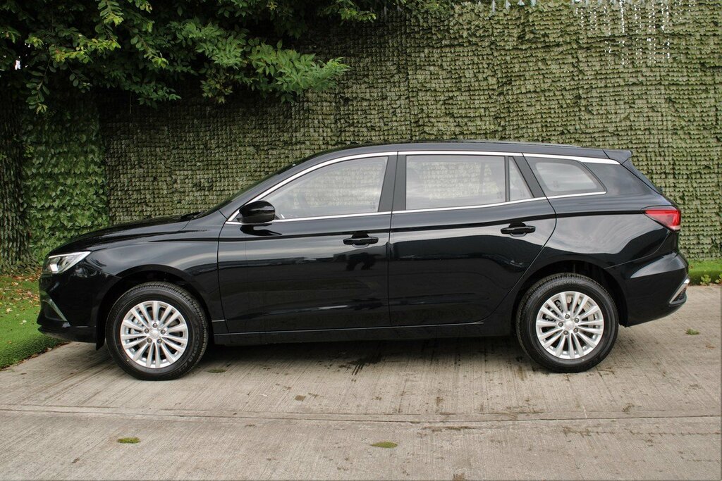 Used 2022 MG MG5 YG22FZM EV EXCITE LONG RANGE on Finance in Leeds £716 ...