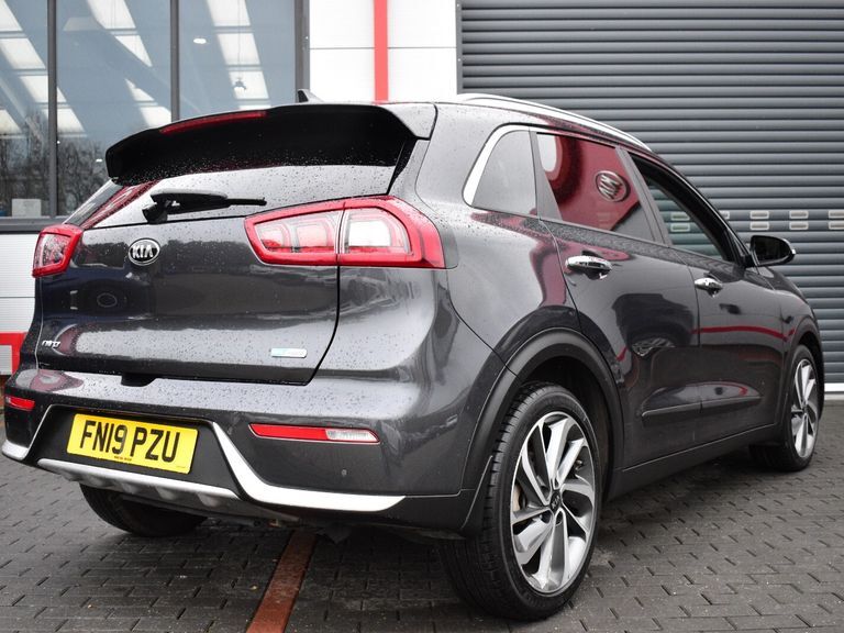 Used 2019 Kia Niro CV69HSZ 1.6 GDI HYBRID 3 5DR DCT on Finance in ...