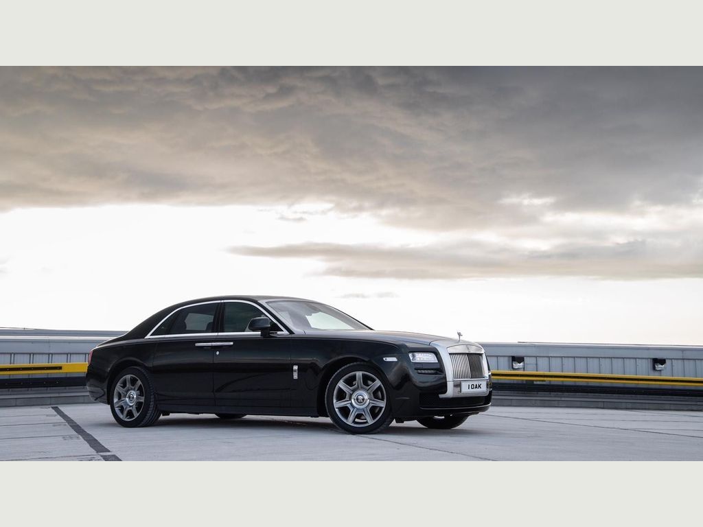 Compare Rolls-Royce Ghost 6.6 V12 RA61NKO Black