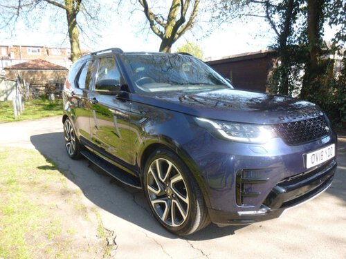 Compare Land Rover Discovery Td6 Hse Luxury OV18YDO Blue