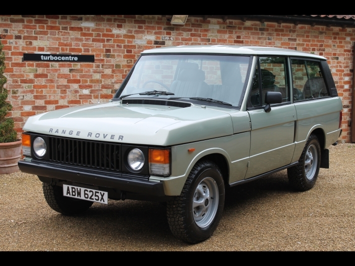 Compare Land Rover Range Rover Very Rare ABW625X Green