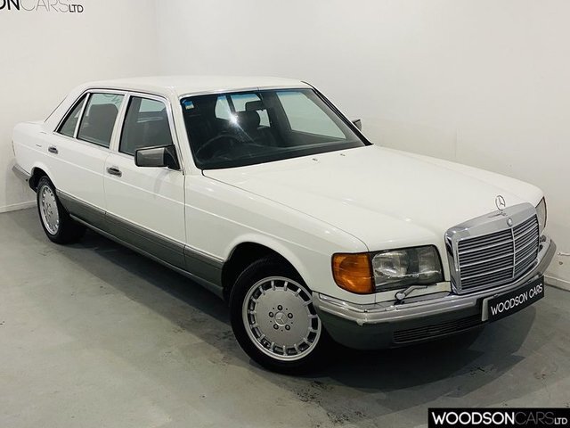 Compare Mercedes-Benz 500 W126 5.0 Sel V8 A905YEP White