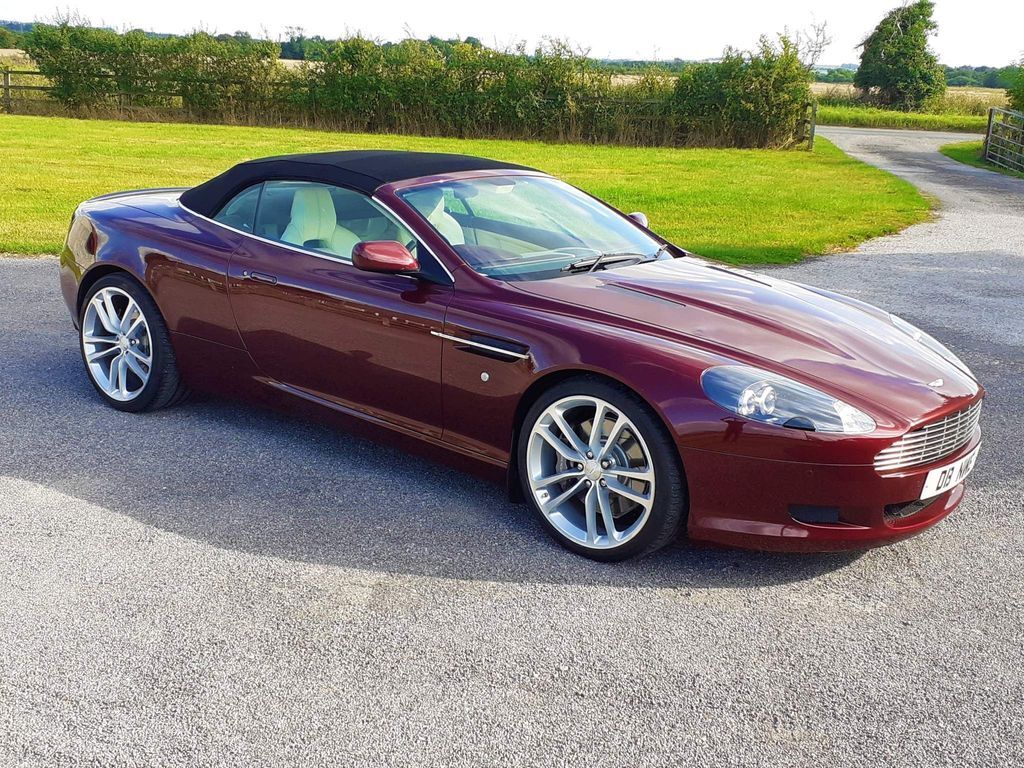 Compare Aston Martin DB9 V12 D13NWE Red