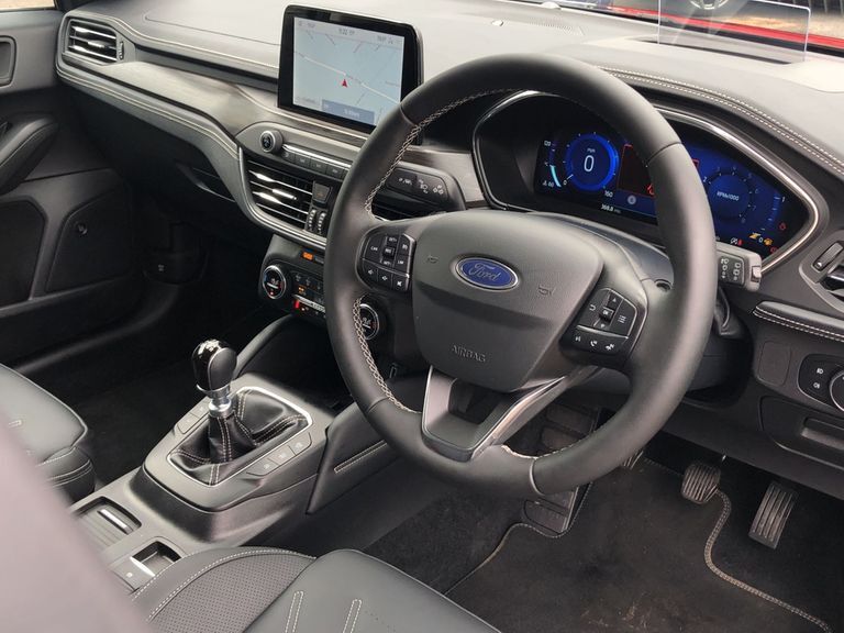 Used 2021 Ford Focus EA21UXJ 5Dr Vignale 1.0 Hybrid 125PS on Finance in