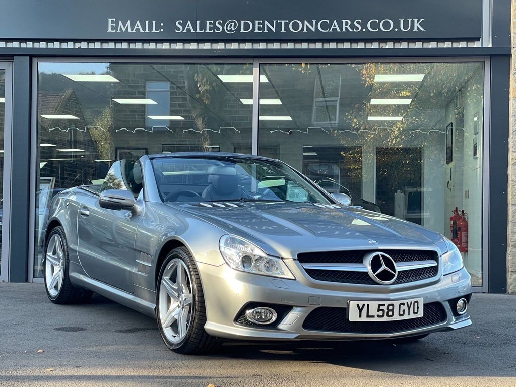 Compare Mercedes-Benz SL Class Amg YL58GYO 