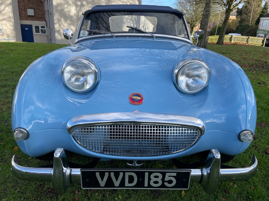 Compare Austin-Healey All Models Convertible VVD185 Blue