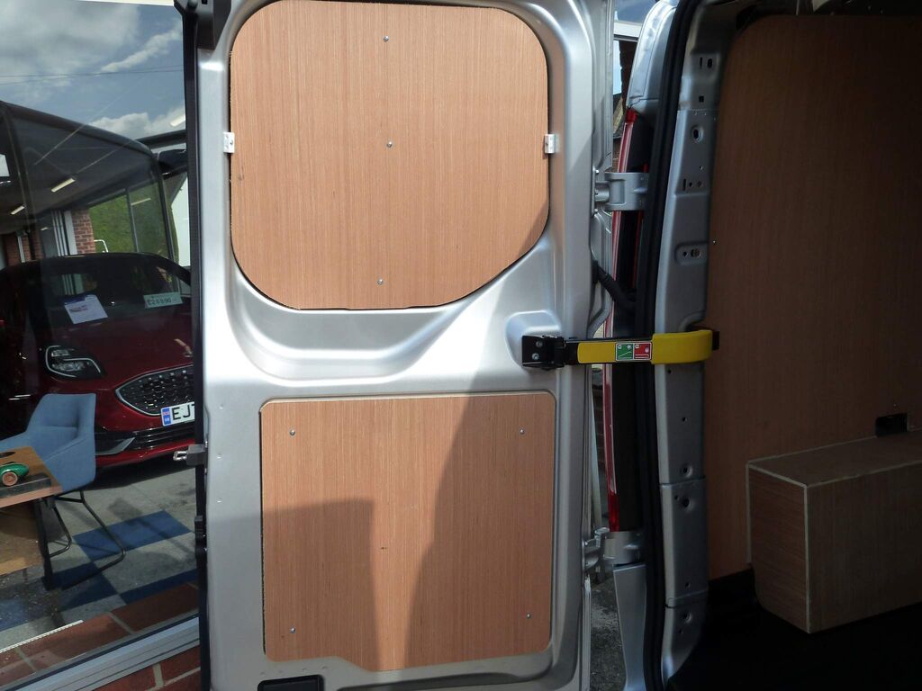 Sold SC21NWV 2021 Ford Transit Custom History / How much is it worth?