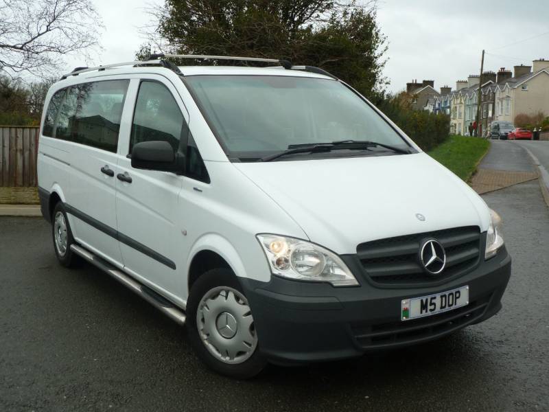 Compare Mercedes-Benz Vito 2012 Traveliner 113Cdi Blueefficiency 8-Seater M5DOP White