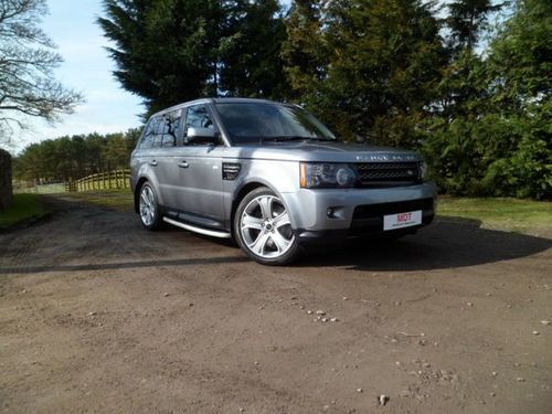 Compare Land Rover Range Rover Sport 3.0 Sdv6 Se 255 Bhp  Grey