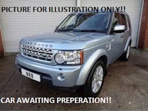 Compare Land Rover Discovery Sdv6 Hse AF11MUV Silver